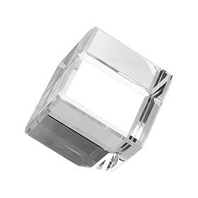 BO7 - Cubes en cristal à pan coupé